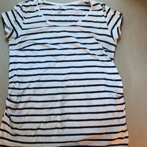 Maternity t-shirt